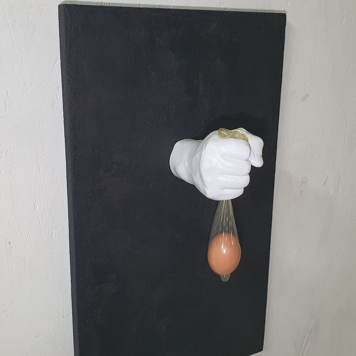 Vita Protetta contemporary conceptual art – handmade resin and plaster installation with certificate of authenticity
