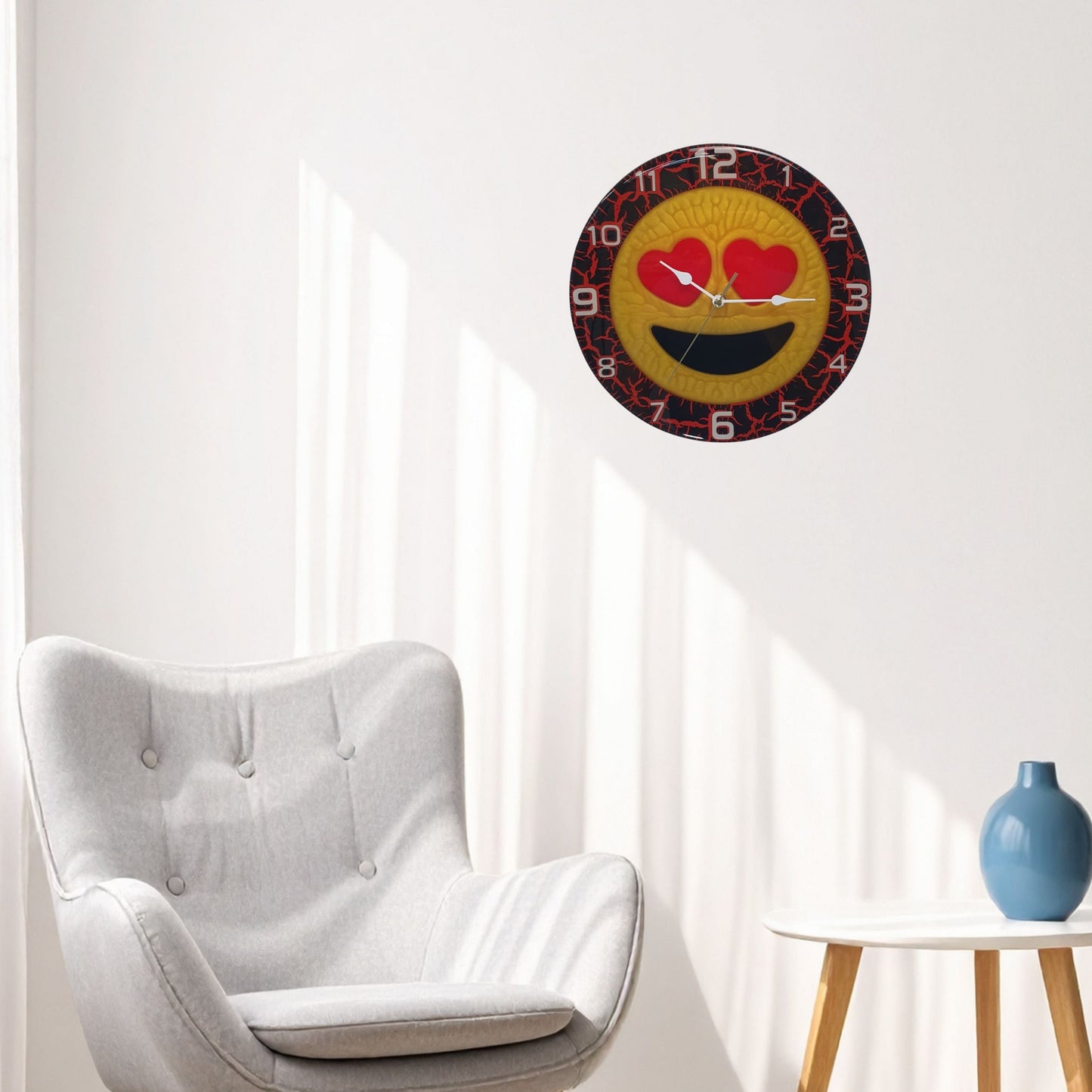 Cuore Rosso clock displayed on modern interior wall – functional art in context