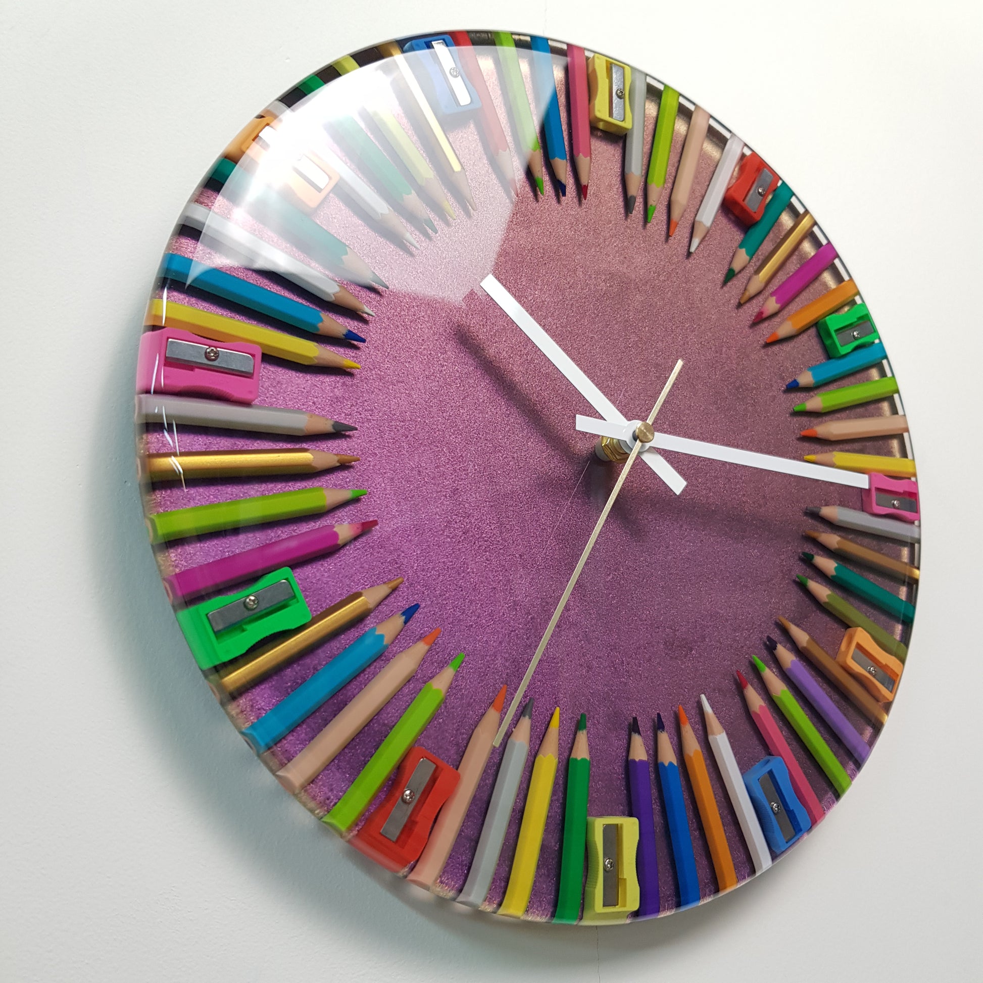 Right side angle highlighting the layered pencil structure inside epoxy resin