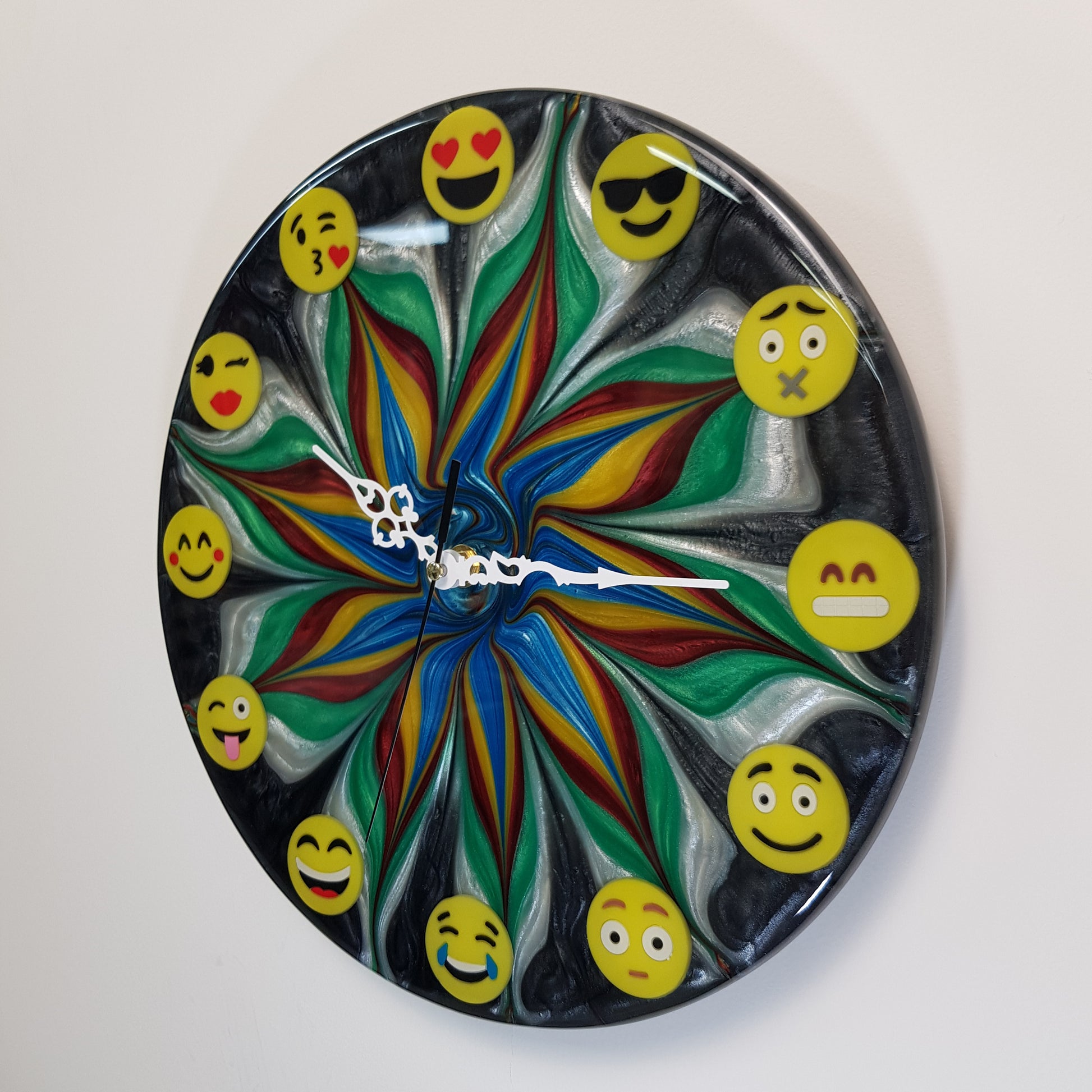 Handmade epoxy resin clock – Emotion Flow #01 collectible, unique design