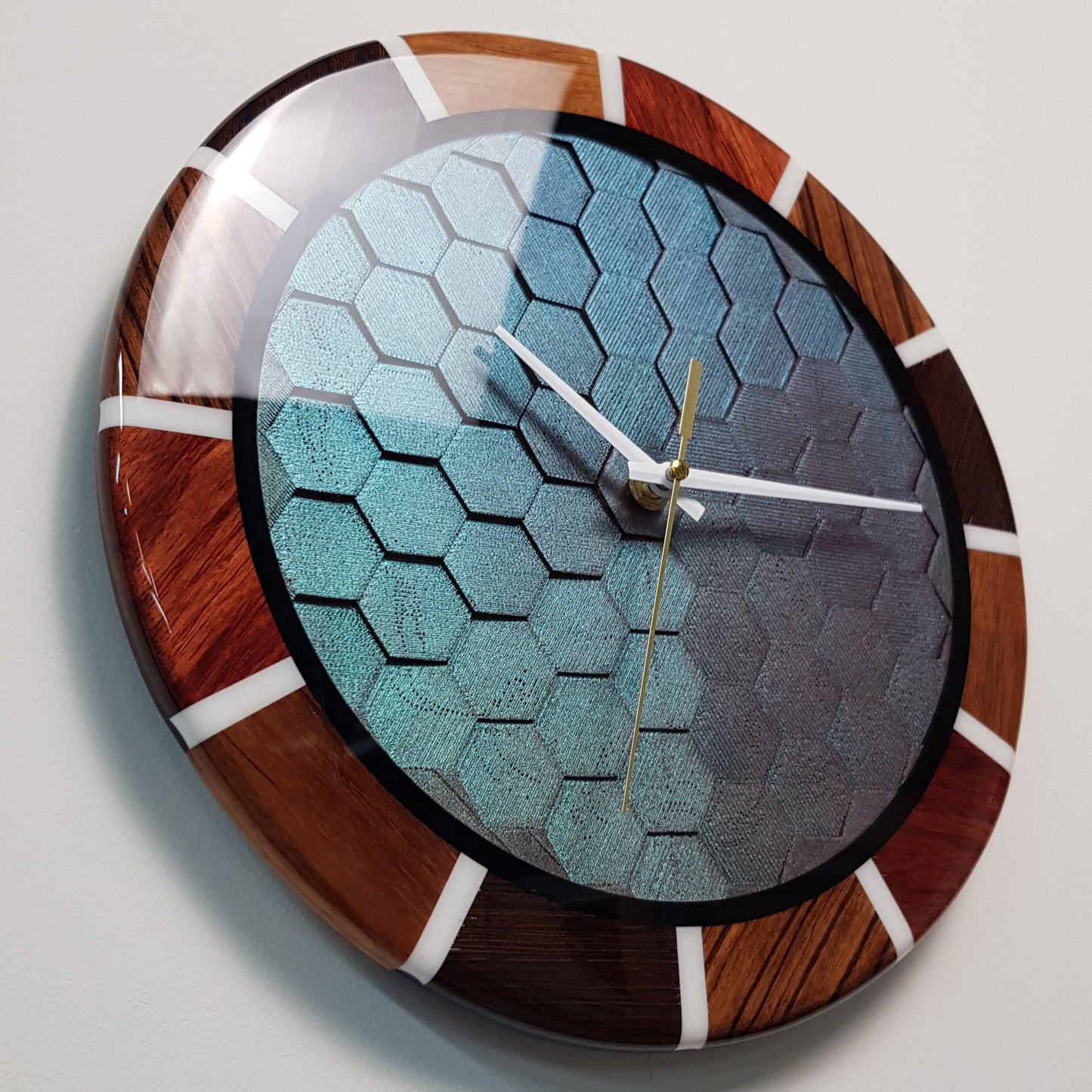 Detail shot of the wooden segments and clean separation lines around the center.