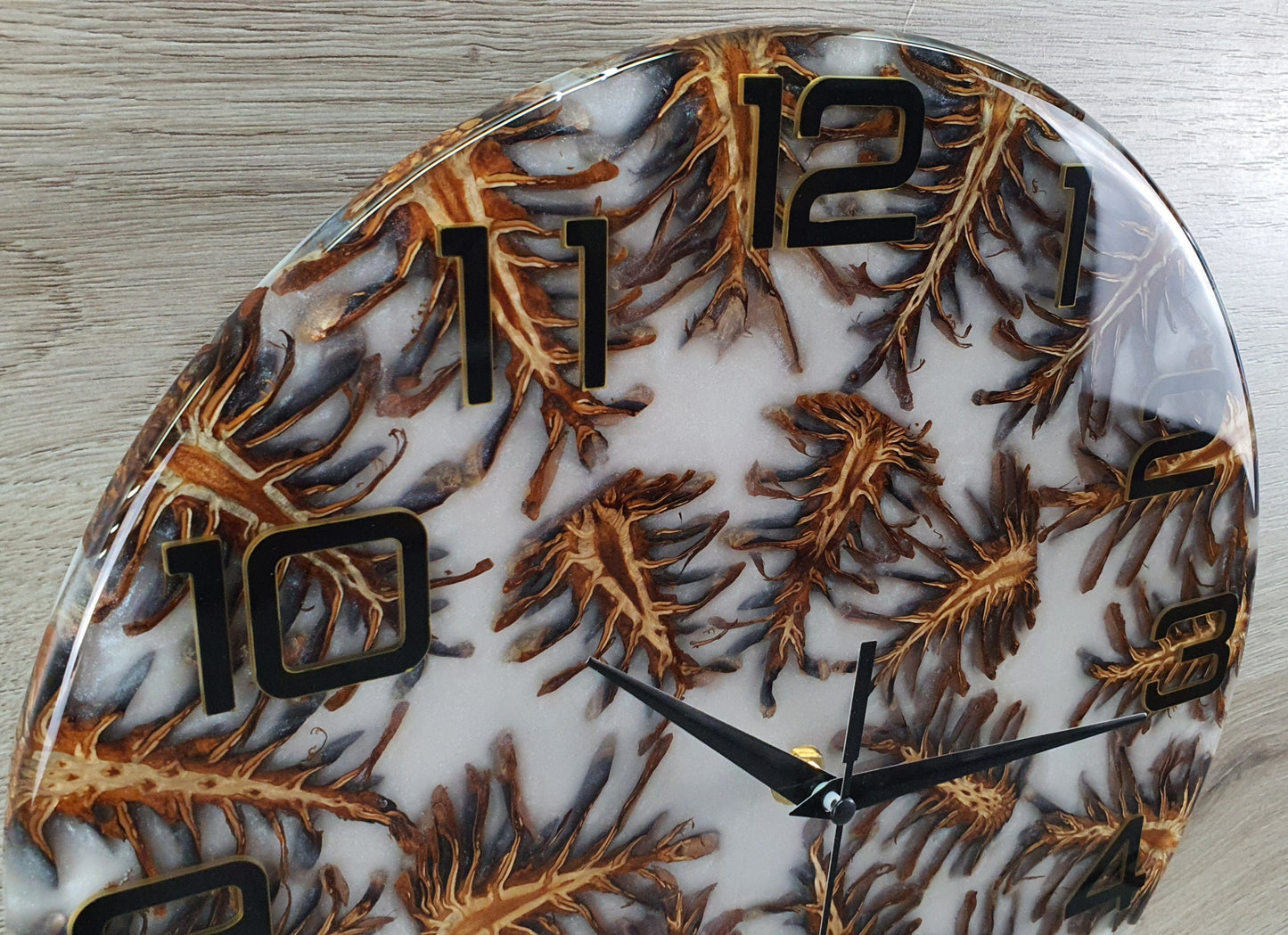 Unique Epoxy Resin and Pine Cone Clock – Handmade with Natural Element