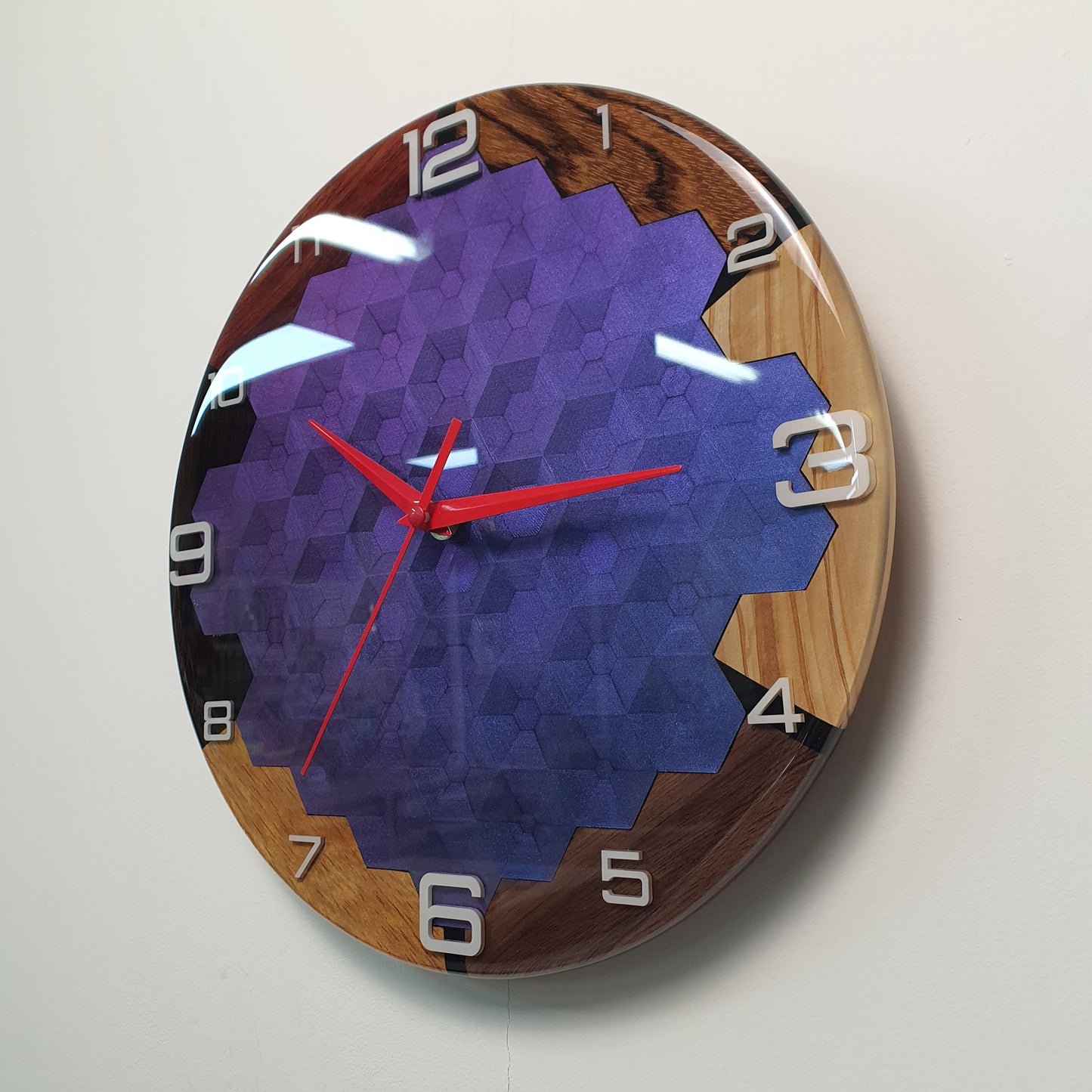 Left side angle showing resin depth, wooden segments and white plexiglass numerals