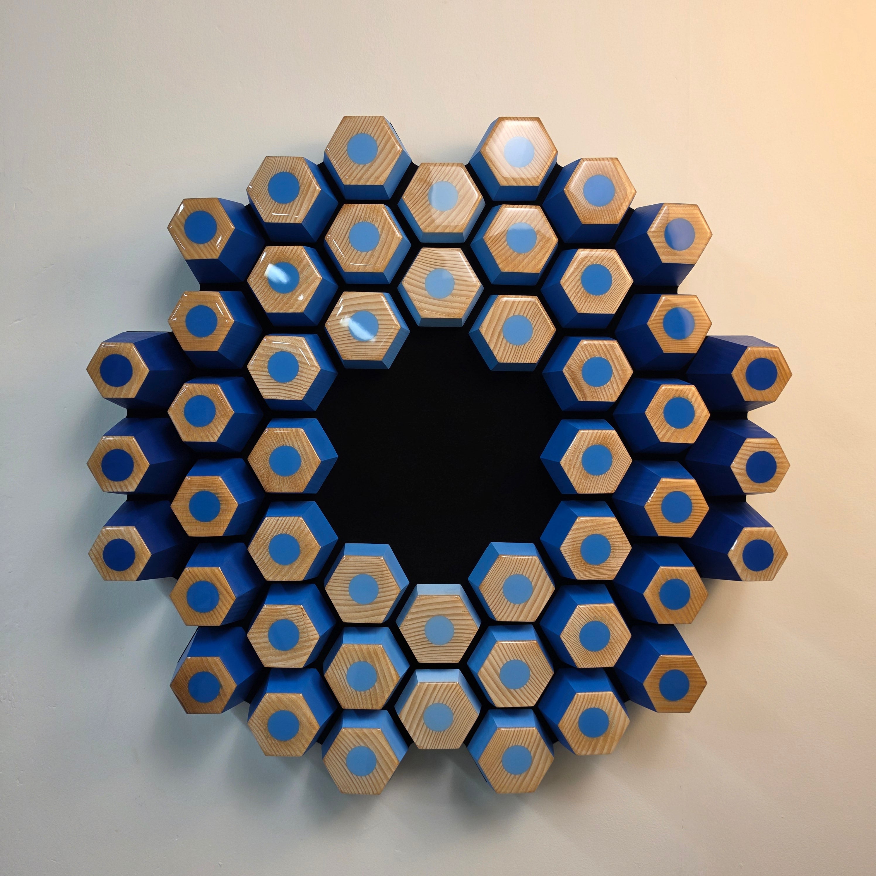 Profondità – Espansione geometric wall sculpture with blue gradient and ultra matte black background