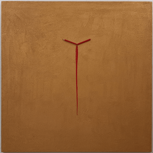 Un Capitolo Nuovo conceptual artwork – broken red pencil on golden background with resin stream, front view